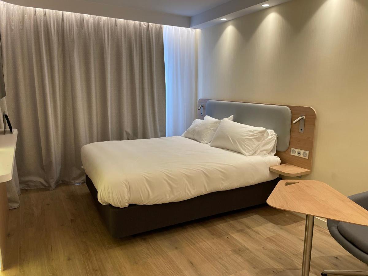 B&B Hotel Deauville-Touques Экстерьер фото