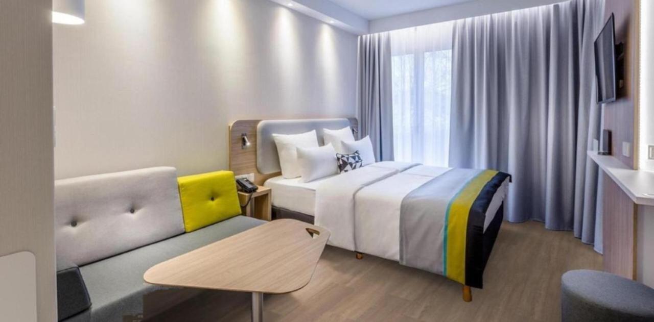 B&B Hotel Deauville-Touques Экстерьер фото