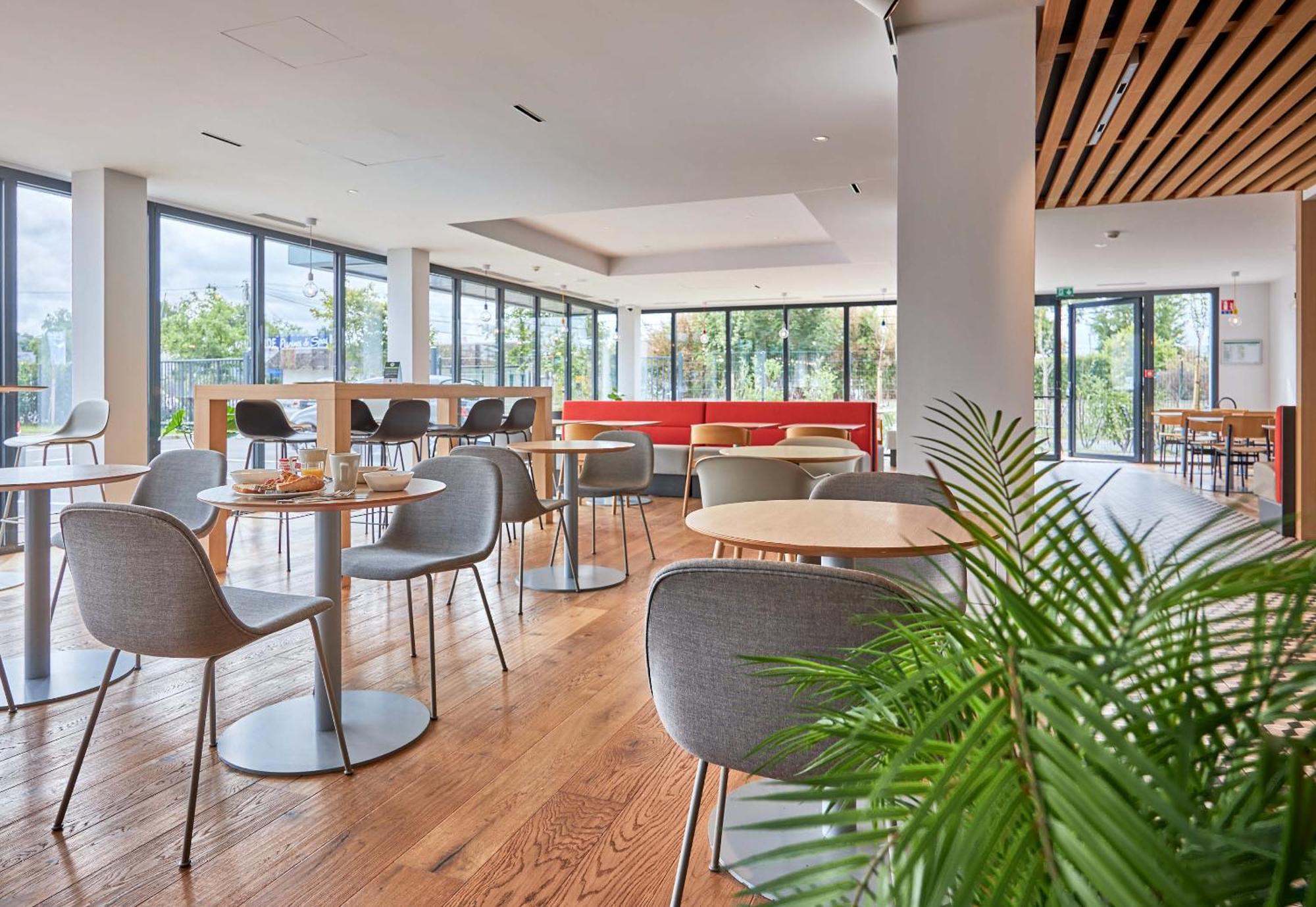 B&B Hotel Deauville-Touques Экстерьер фото